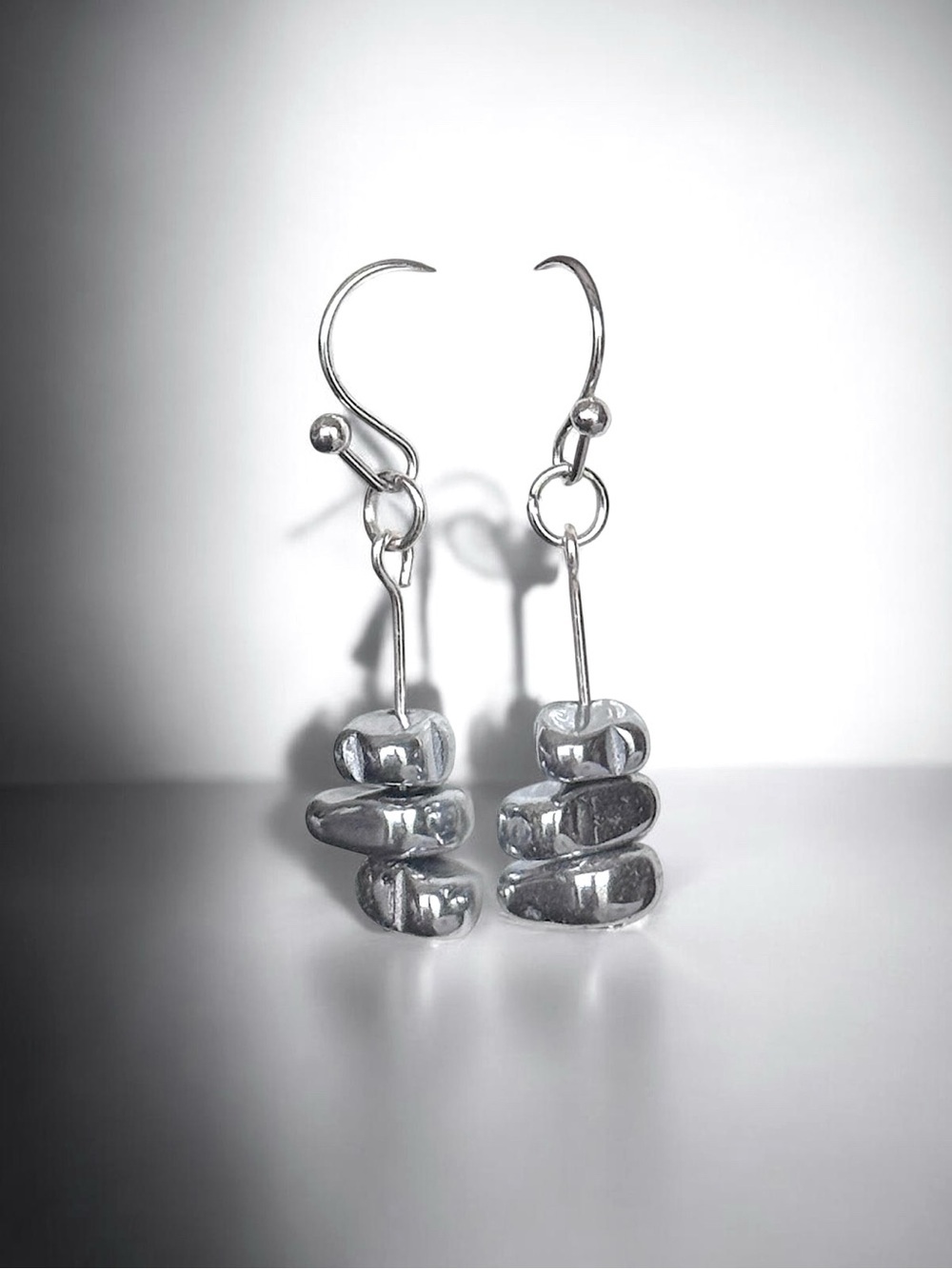 5 For $25💫Silver Hematite Stacked Pebble Drop Earrings - Silver - Picture 4 of 4